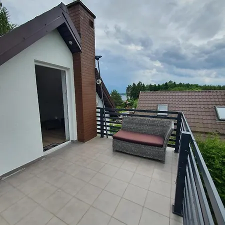 Domek Bialy Na Mazurach Nad Jeziorem Czarne W Pluszkiejmach 3* Pluszkiejmy
